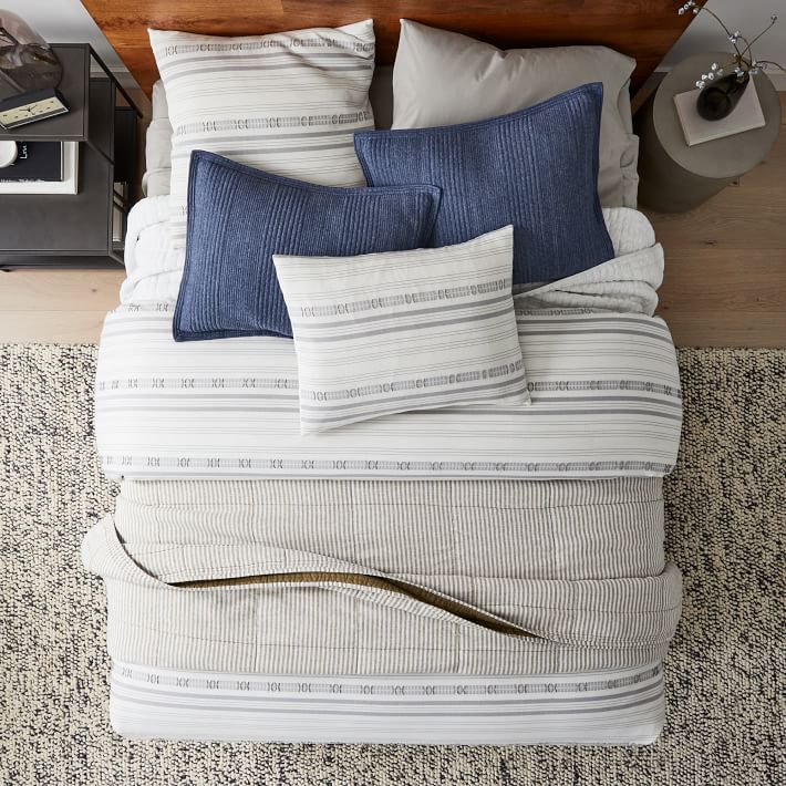 Jacquard Stripe Duvet - King/Cal. King - Pearl Gray thumbnail 2