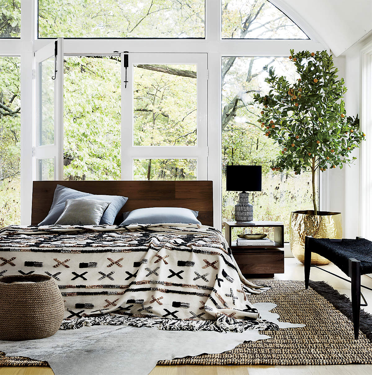 Wrap Black Bench thumbnail 6