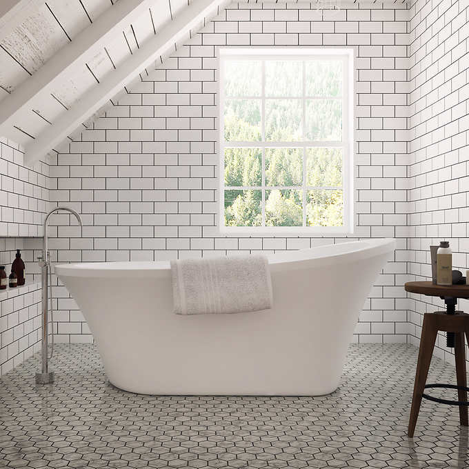 Customers Freestanding Tub  thumbnail 2