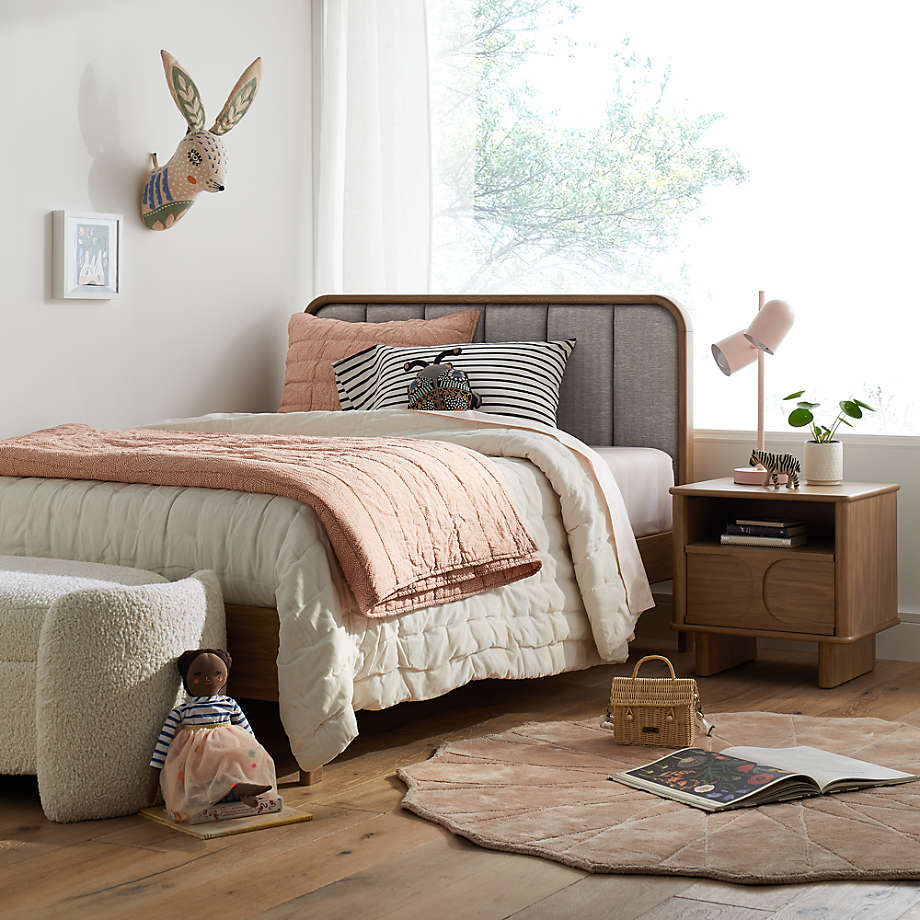Curious Bunny Head Wall Decor thumbnail 3