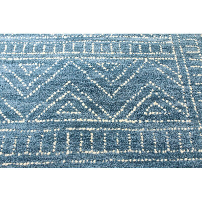 Kory Hand Hooked Wool Azure Rug thumbnail 3
