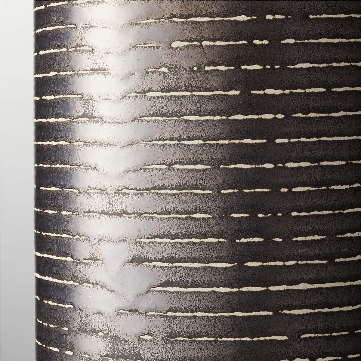 BIND GUNMETAL VASE thumbnail 3