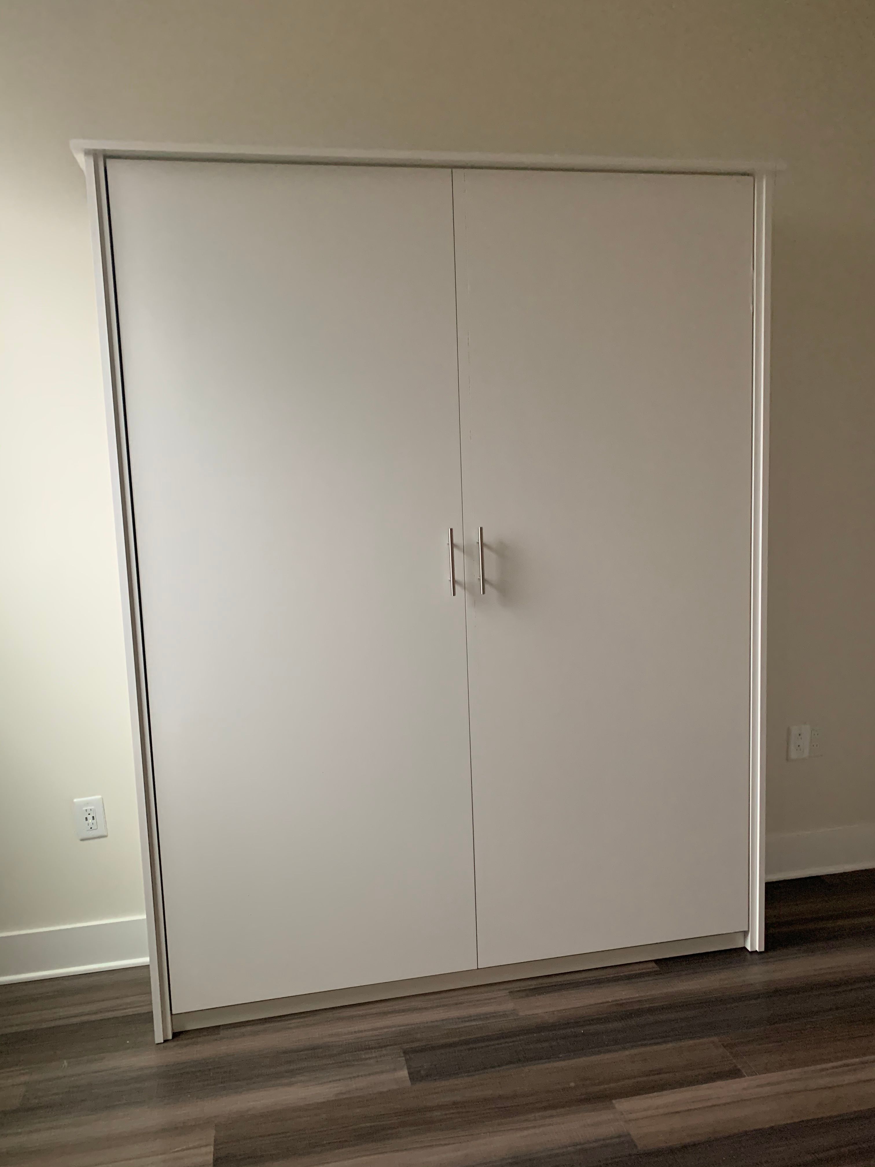 Murphy bed thumbnail 4