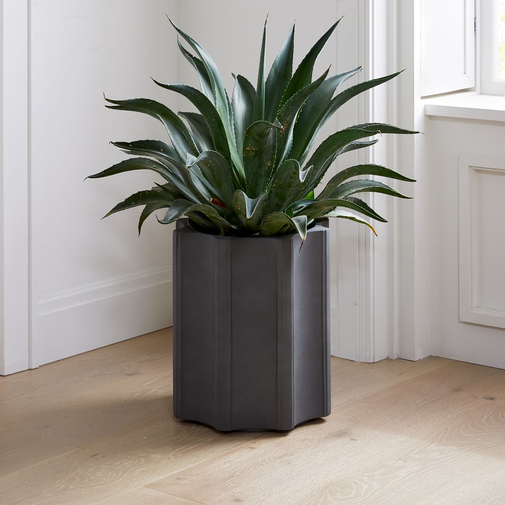 Column Indoor Outdoor Planters thumbnail 2