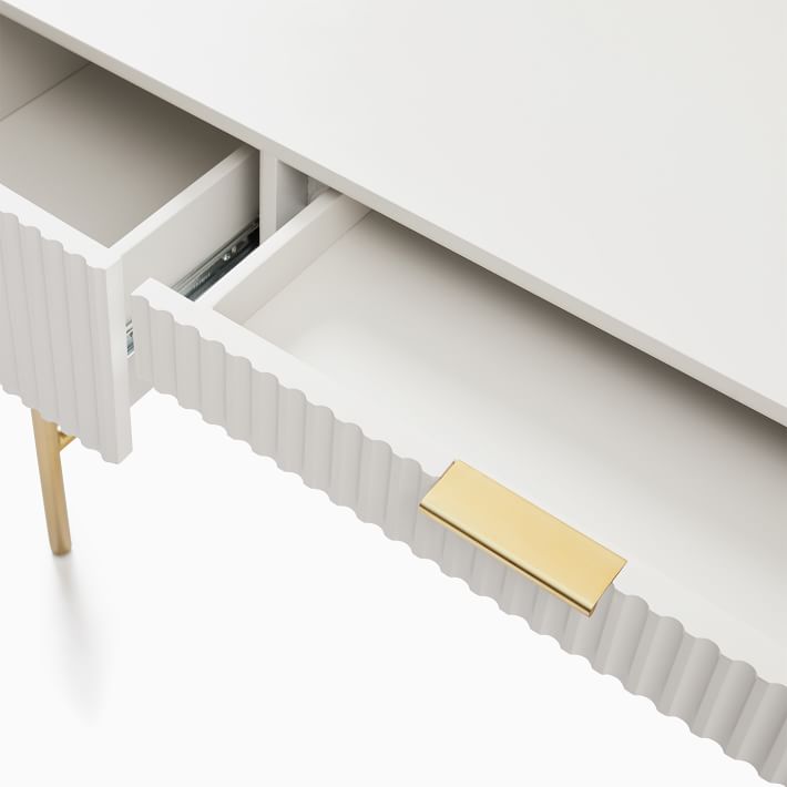 Quinn Desk thumbnail 4