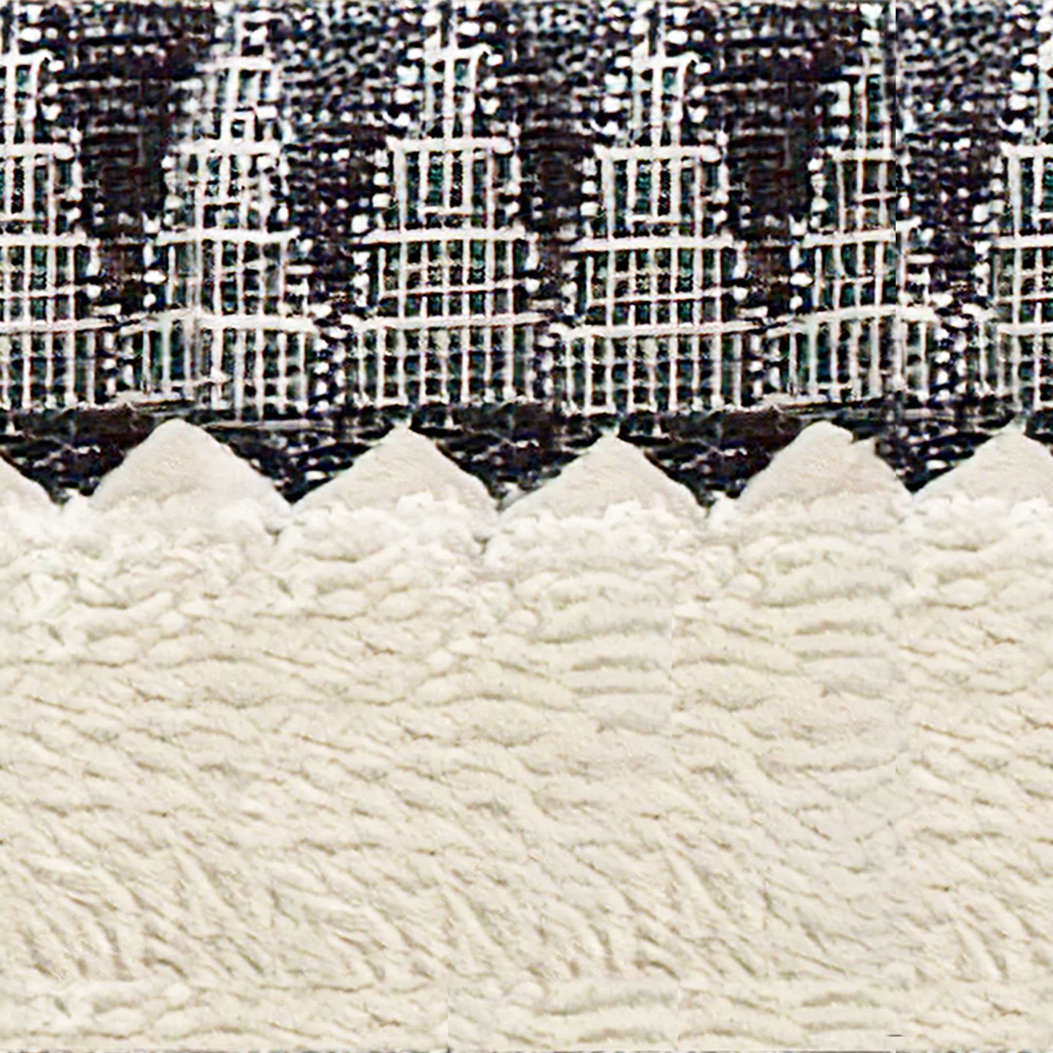 Customer pouf thumbnail 2