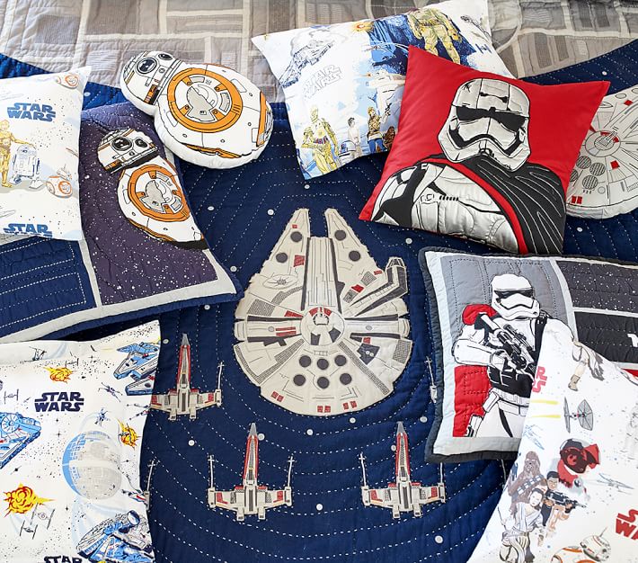 customer Star Wars Millennium Falcon Duvet Cover thumbnail 5