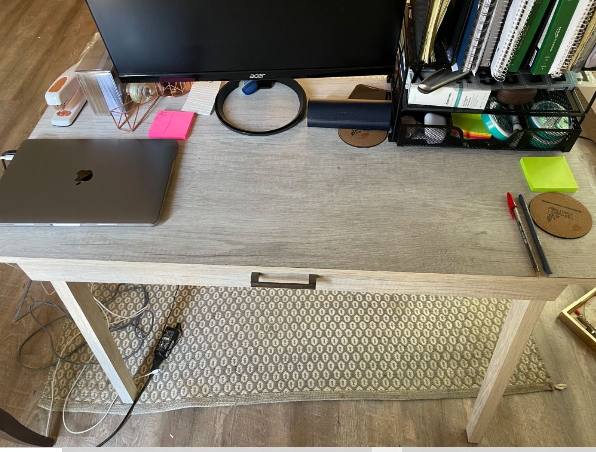 Customer Desk thumbnail 5