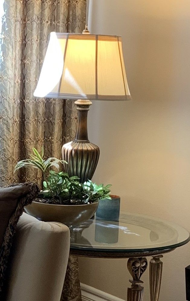 Customer Table Lamp thumbnail 2