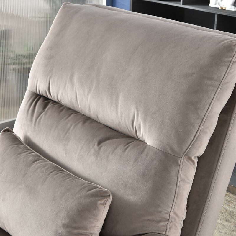 Hogle Wide Lounge Chair thumbnail 5