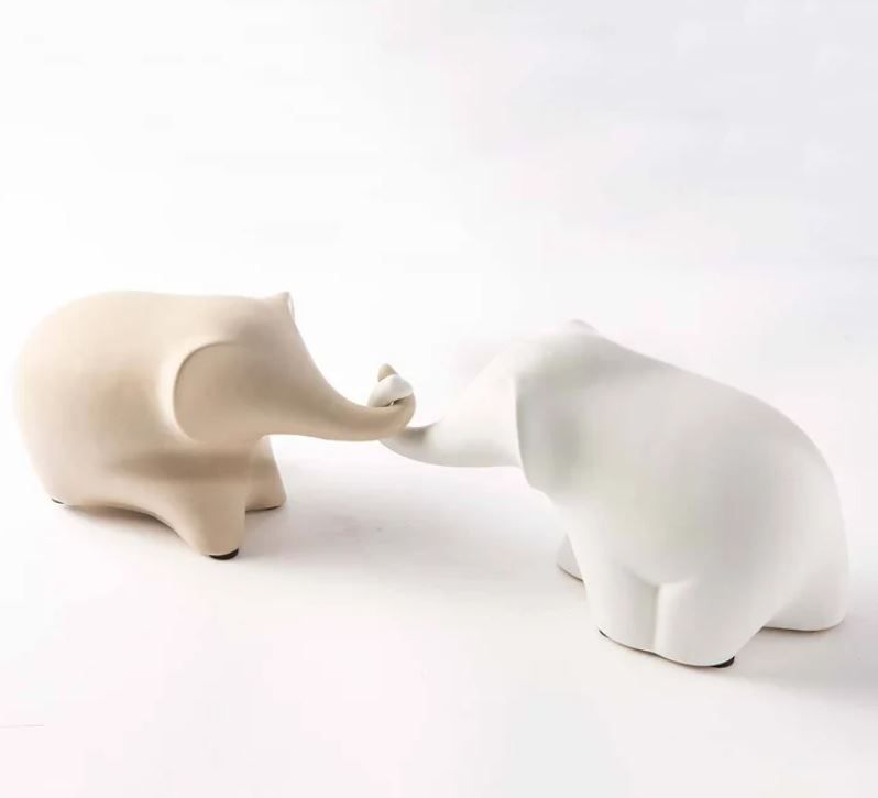 2 Piece Loving Tubby Elephant Figurine Set1 thumbnail 2