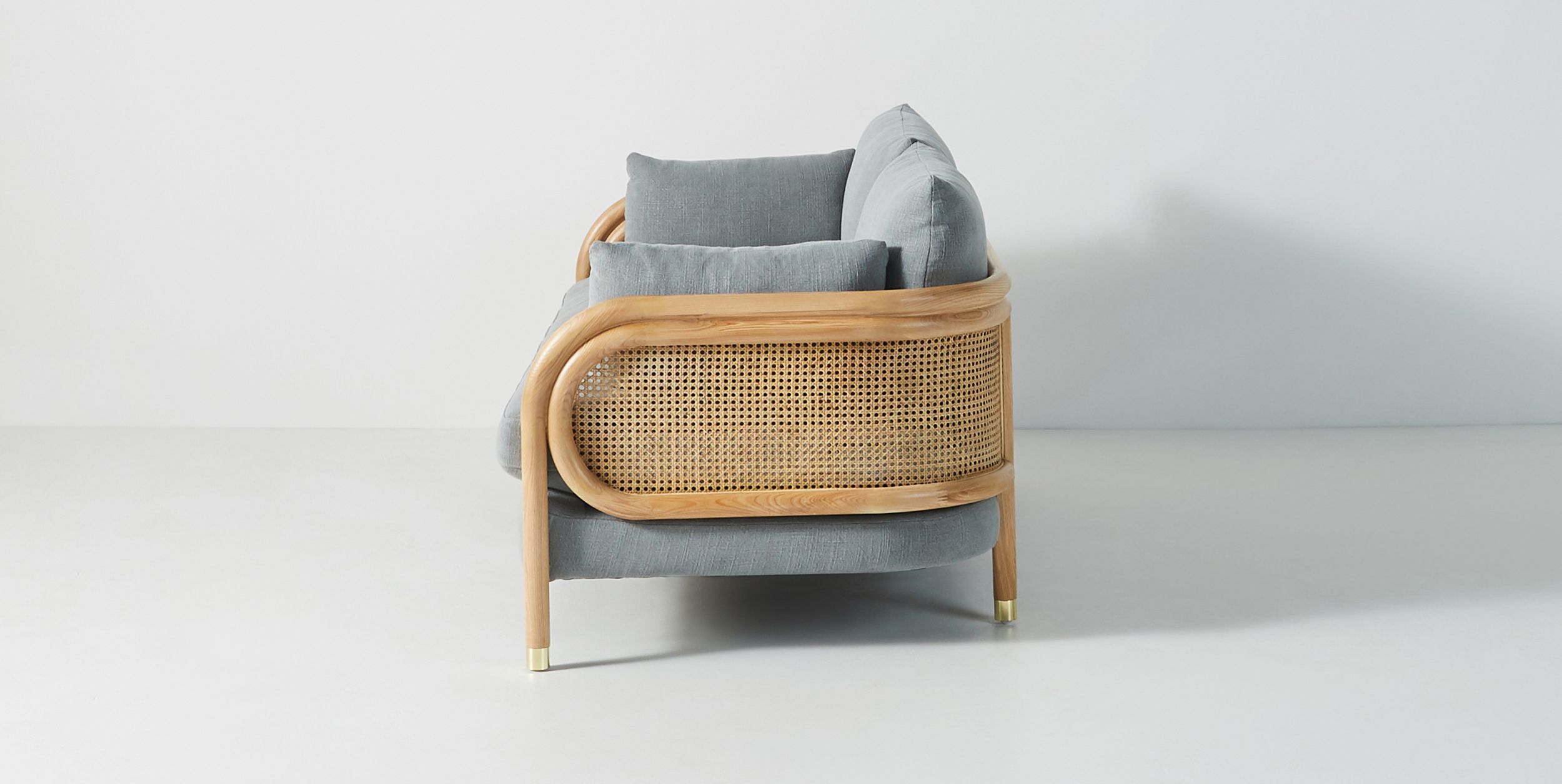 Heatherfield Two Cushion Sofa thumbnail 4