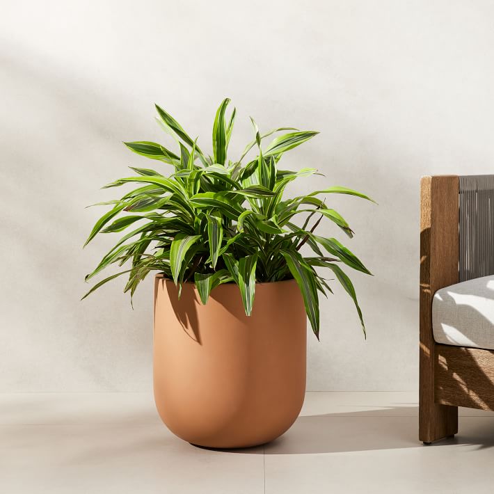 Radius Indoor Outdoor Planters thumbnail 2