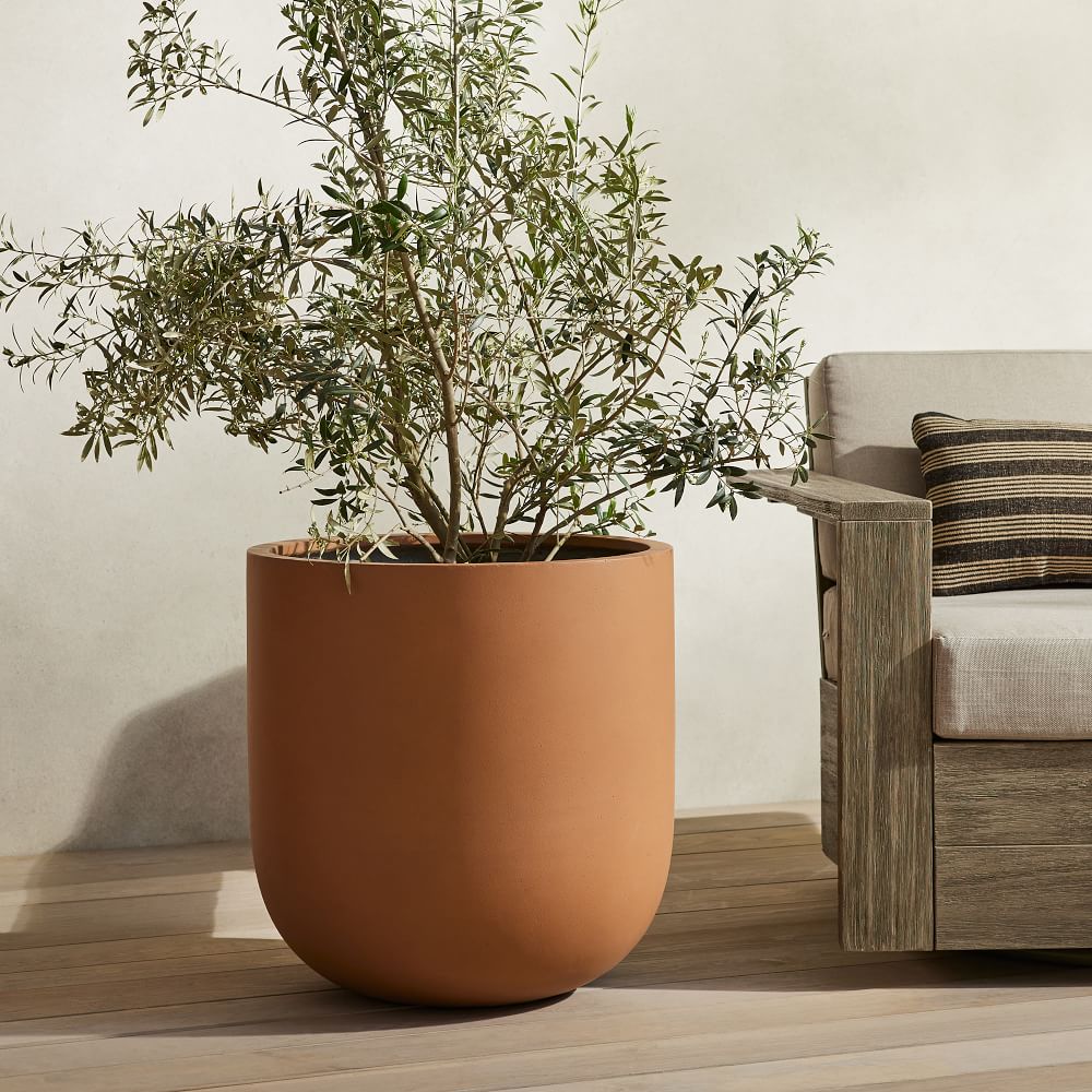 Radius Indoor Outdoor Planters thumbnail 3