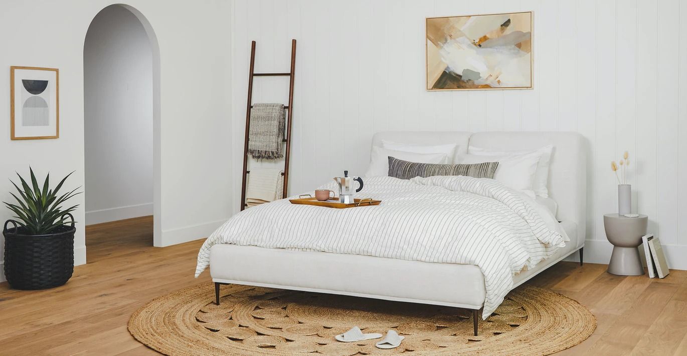 Hendry Dogwood White Side Table thumbnail 2