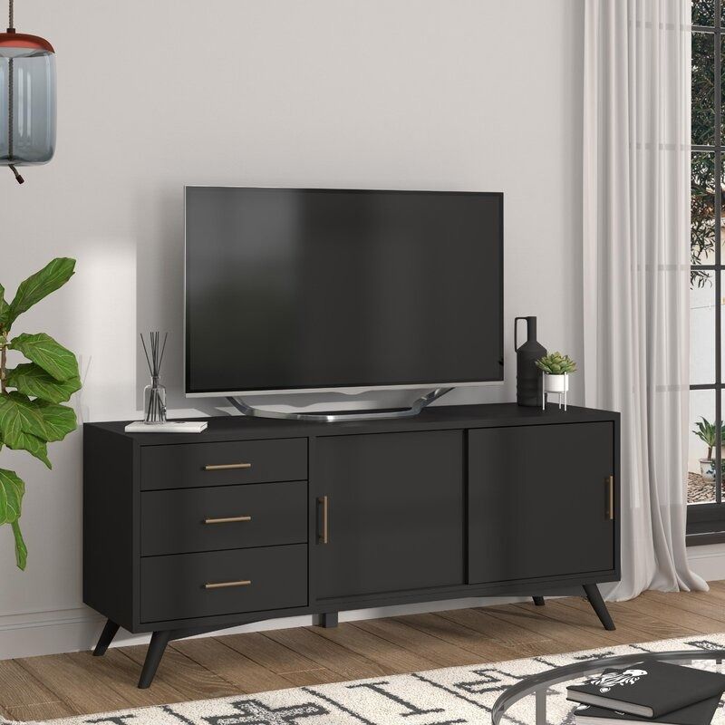 Parocela TV Stand thumbnail 2