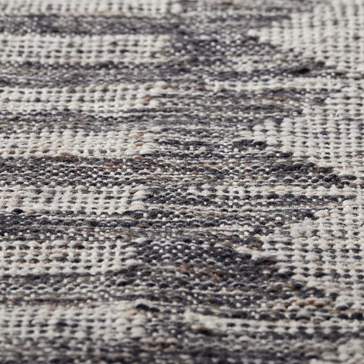 Diamond Brim Indoor or Outdoor Rug-5'x8' thumbnail 3
