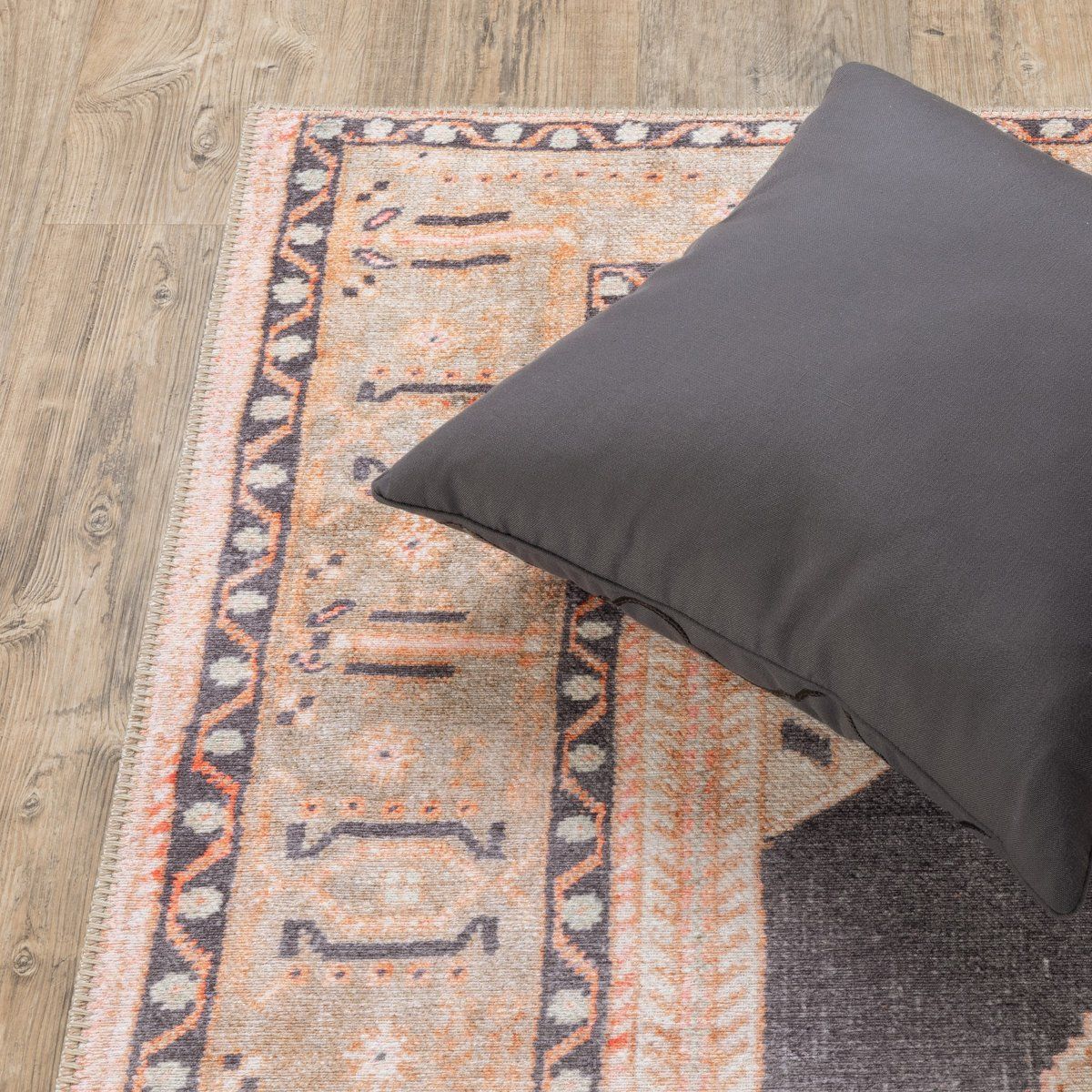 Sofia  85823 Area Rug-7'6"x9'10" thumbnail 4