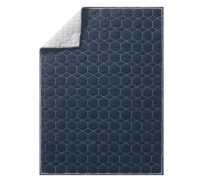WEST ELM PBK HONEYCOMB TODDLER QUILT thumbnail 3