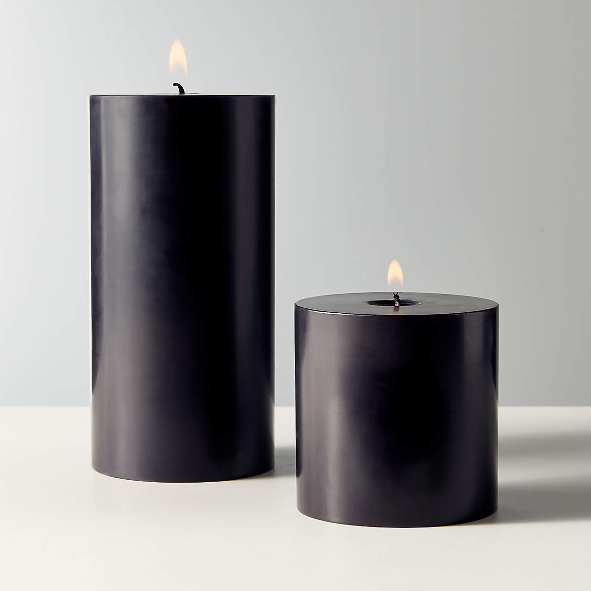 BLACK PILLAR CANDLE thumbnail 2
