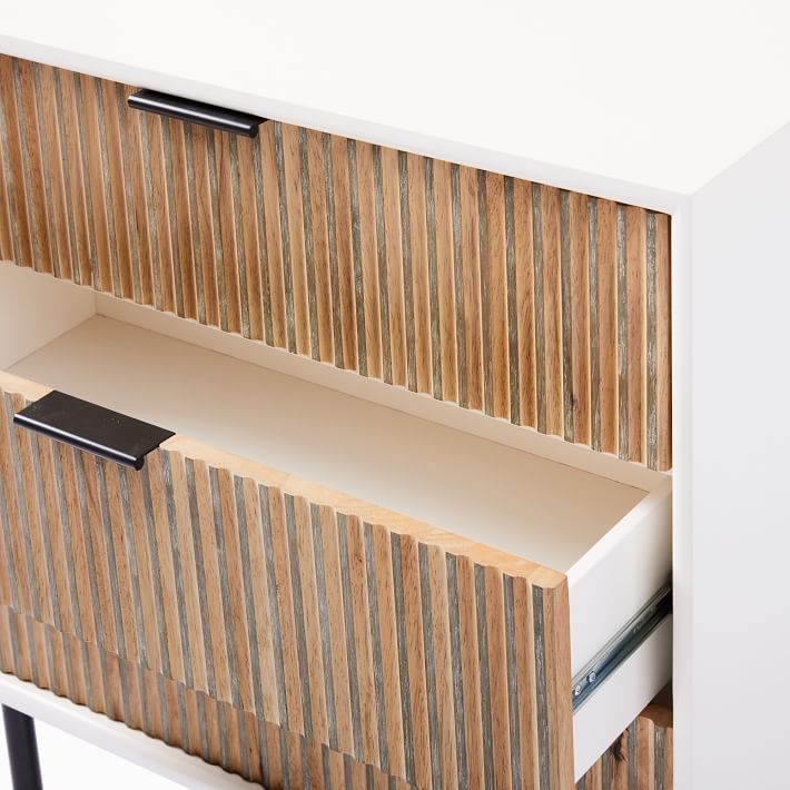 QUINN GRAND NIGHTSTAND thumbnail 2