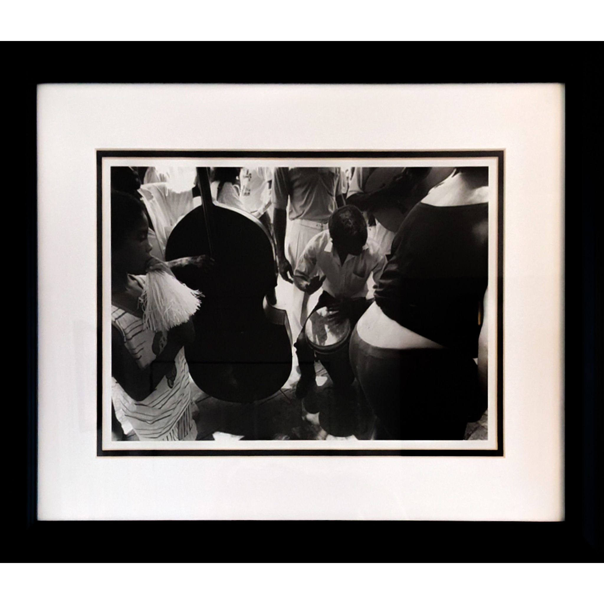 PEOPLE PAYING INSTRUMENT ARTWORK thumbnail 3