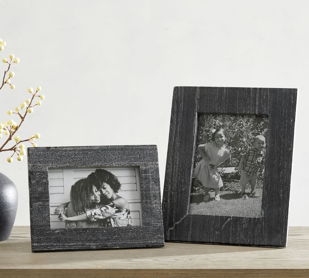 Handcrafted Marble Picture Frames Black with frame thumbnail 3