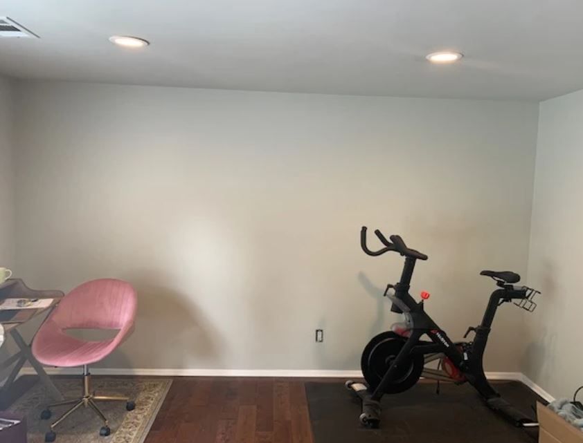 CUSTOMER CHAIR thumbnail 2