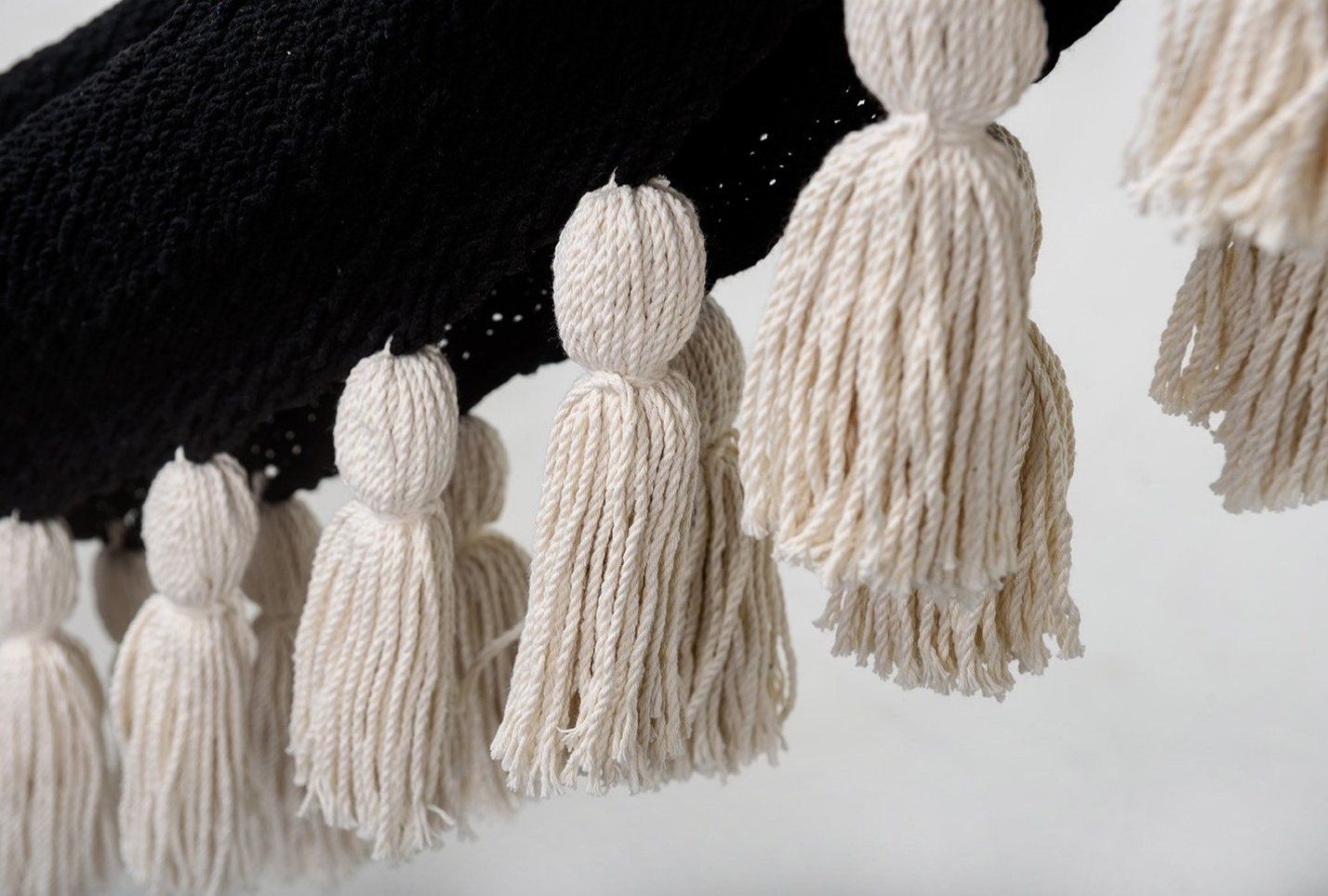 BOHO BLACK COTTON HAMMOCK WITH TASSELS thumbnail 3