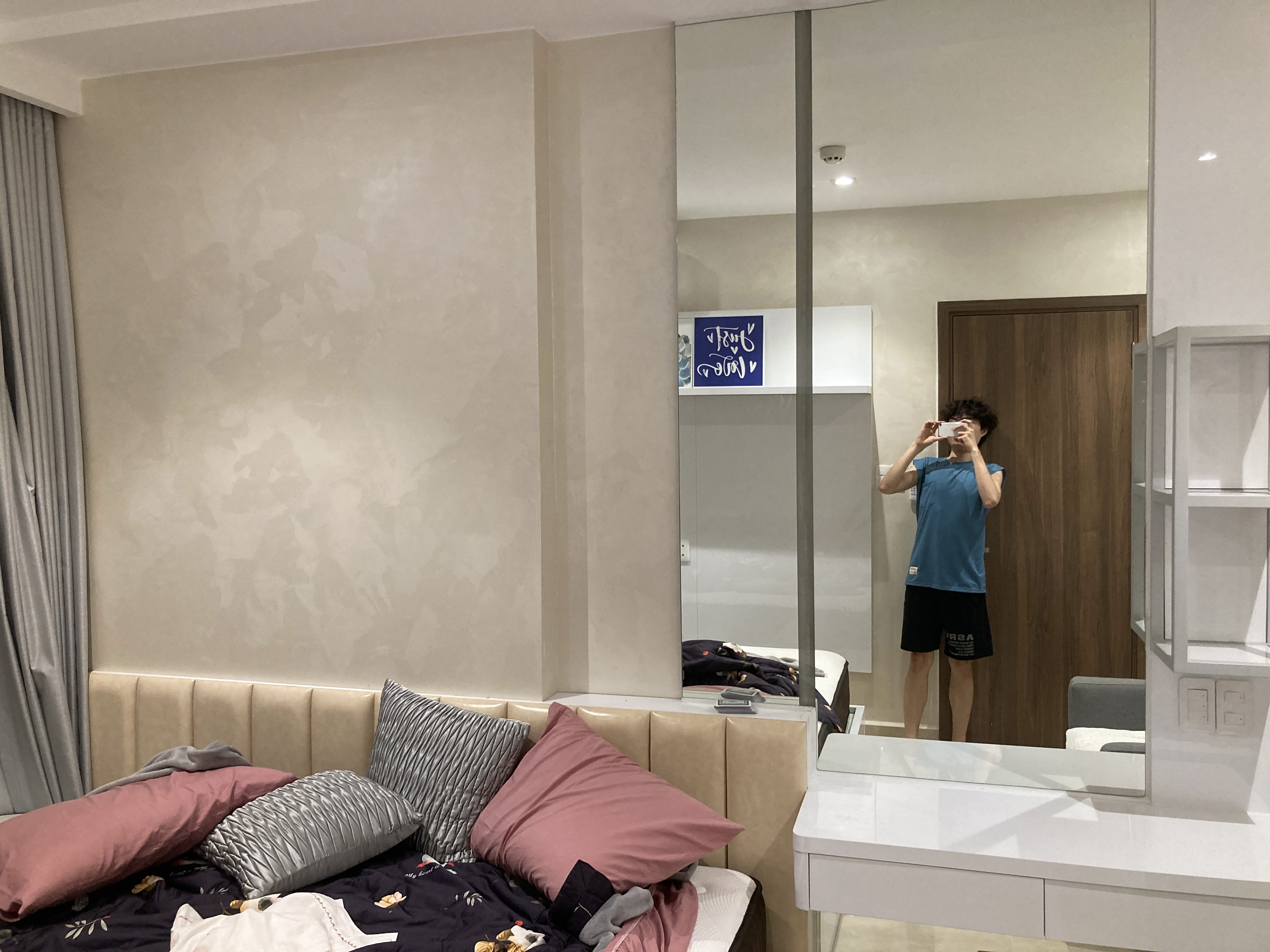 Customer Bed thumbnail 2