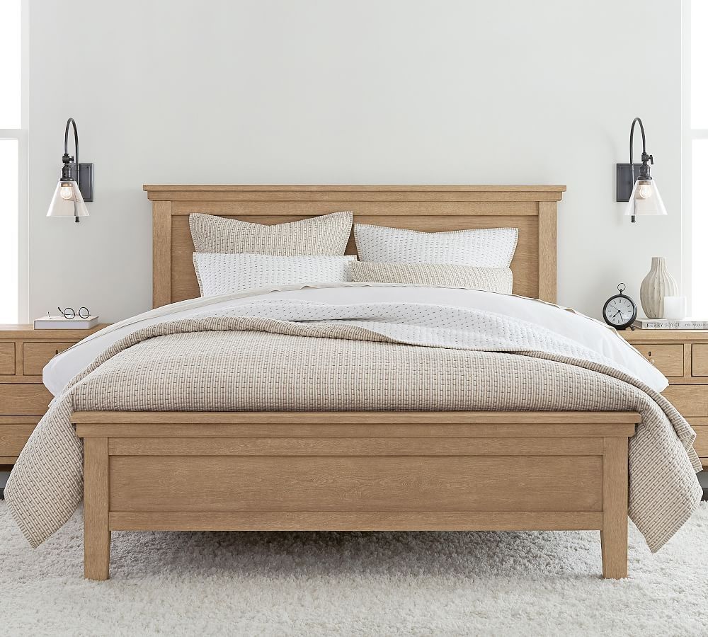 Farmhouse Platform Bed thumbnail 2