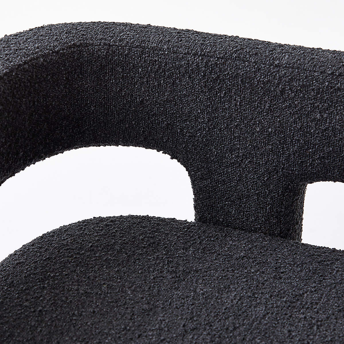 Stature Black Bench thumbnail 5