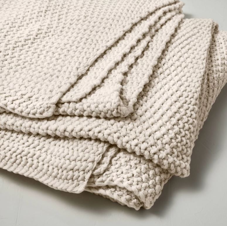 Chunky Knit Bed Blanket thumbnail 2