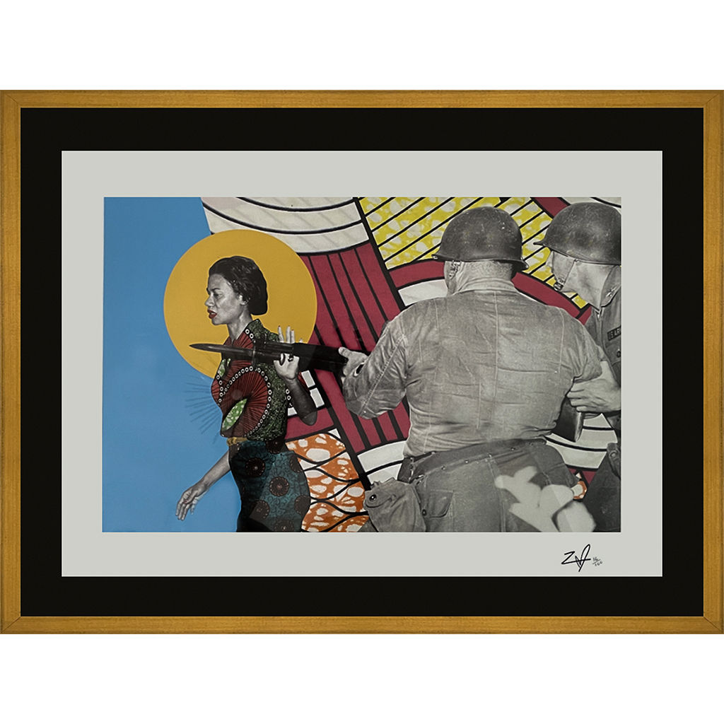 customer Gold frame WITH frame thumbnail 2