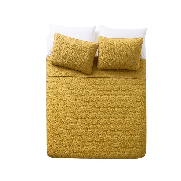 Gavyn Reversible 3 Piece Quilt Set thumbnail 2