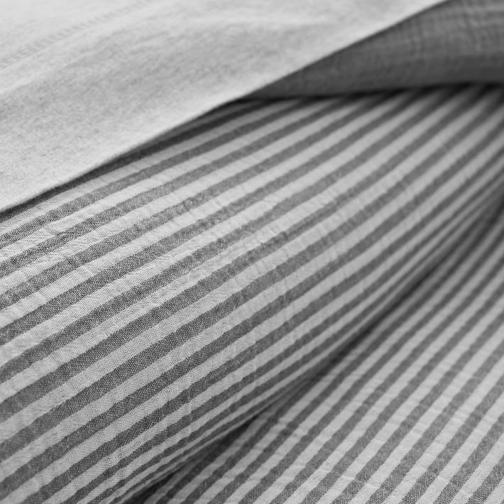 Reversible Striped Organic Muslin Duvet Cover and Sham thumbnail 2