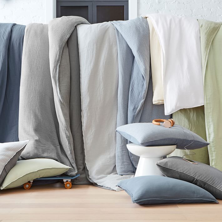 Reversible Striped Organic Muslin Duvet Cover and Sham thumbnail 3