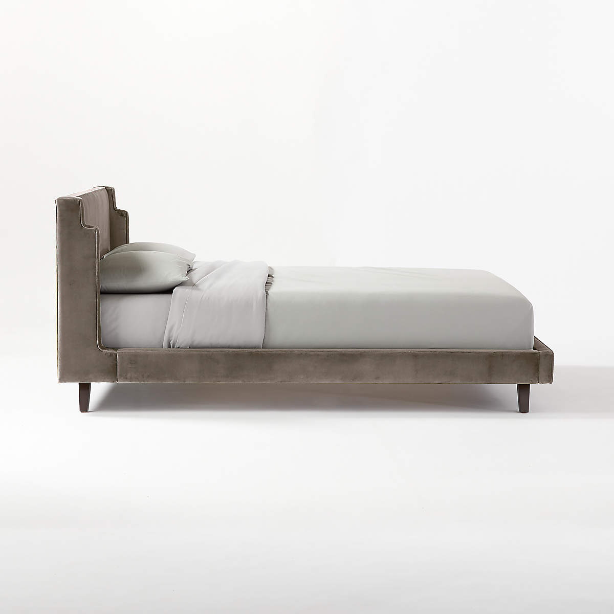 Julia Bed-Queen  thumbnail 2