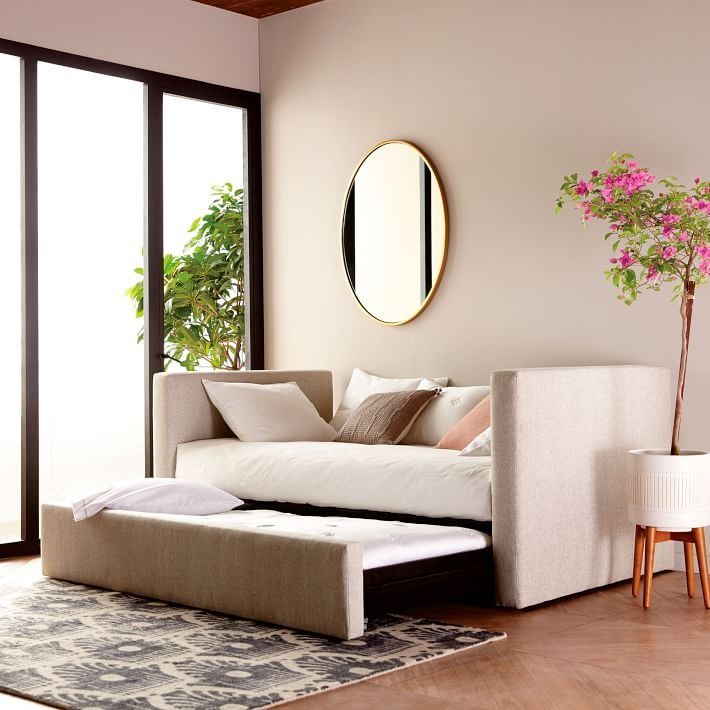 Urban Daybed and Trundle thumbnail 2