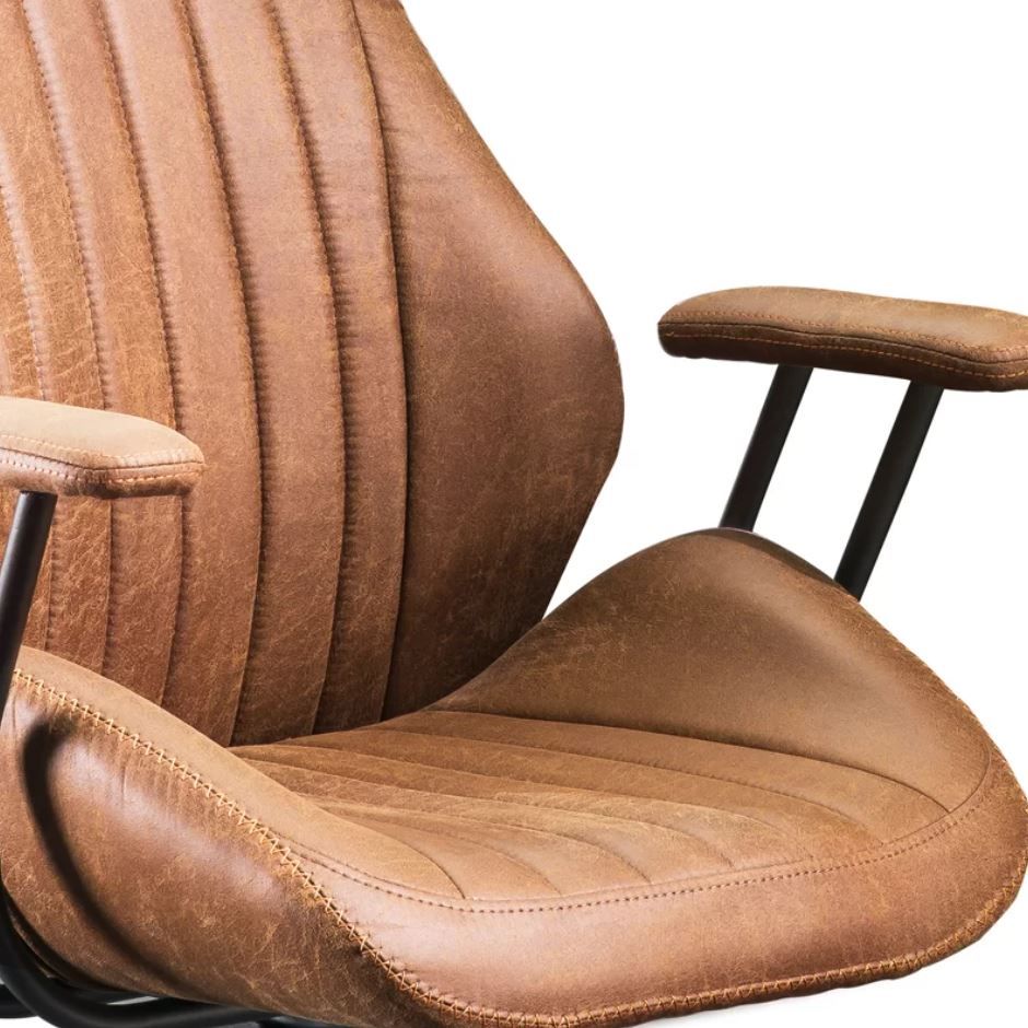 Executive Chair thumbnail 2
