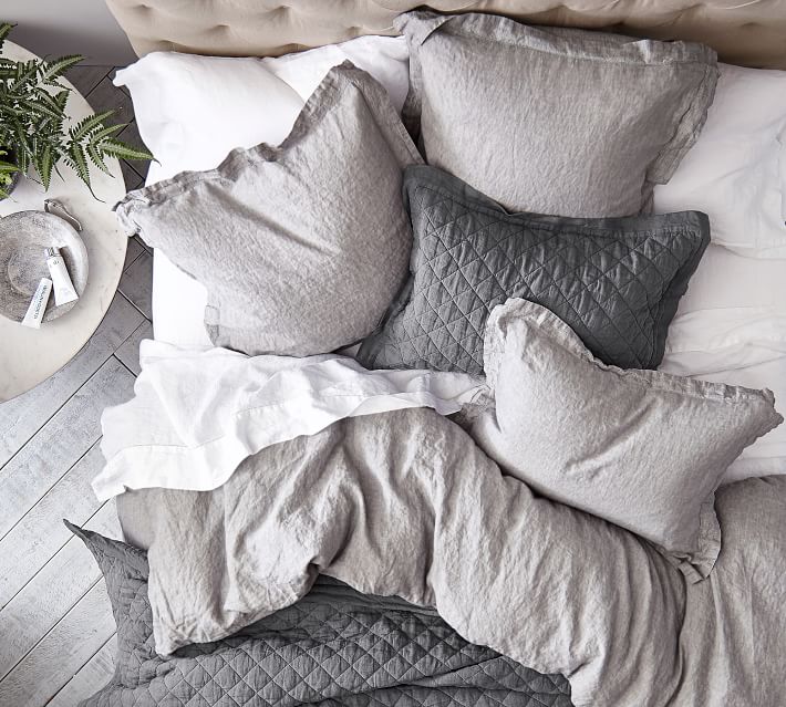 Belgian Flax Linen Duvet Cover and Shams with insert thumbnail 4