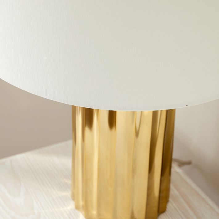 Foundational Metal Table Lamp thumbnail 2