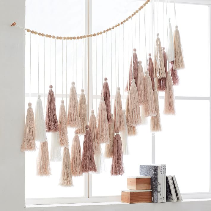 Oversized Tassel Garland thumbnail 2