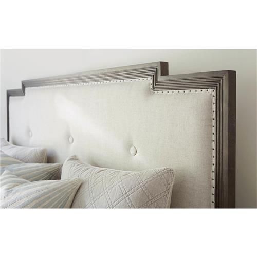 Julia Modern Classic Bed thumbnail 2