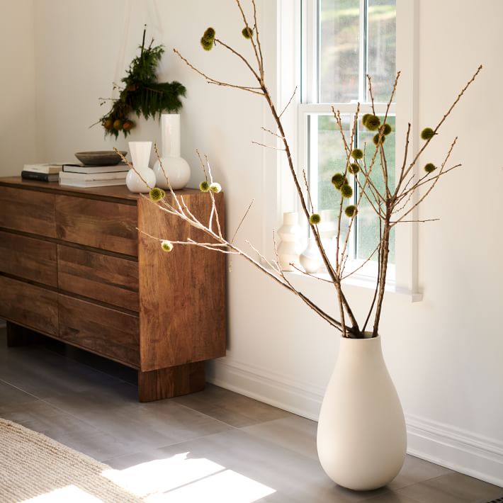 Pure White Ceramic Vases thumbnail 3