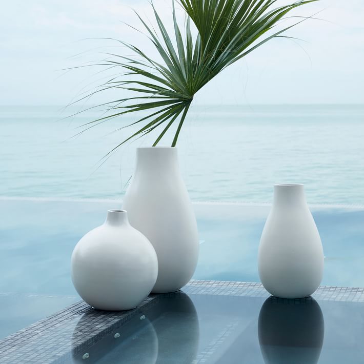 Oversized Pure White Ceramic Collection thumbnail 4