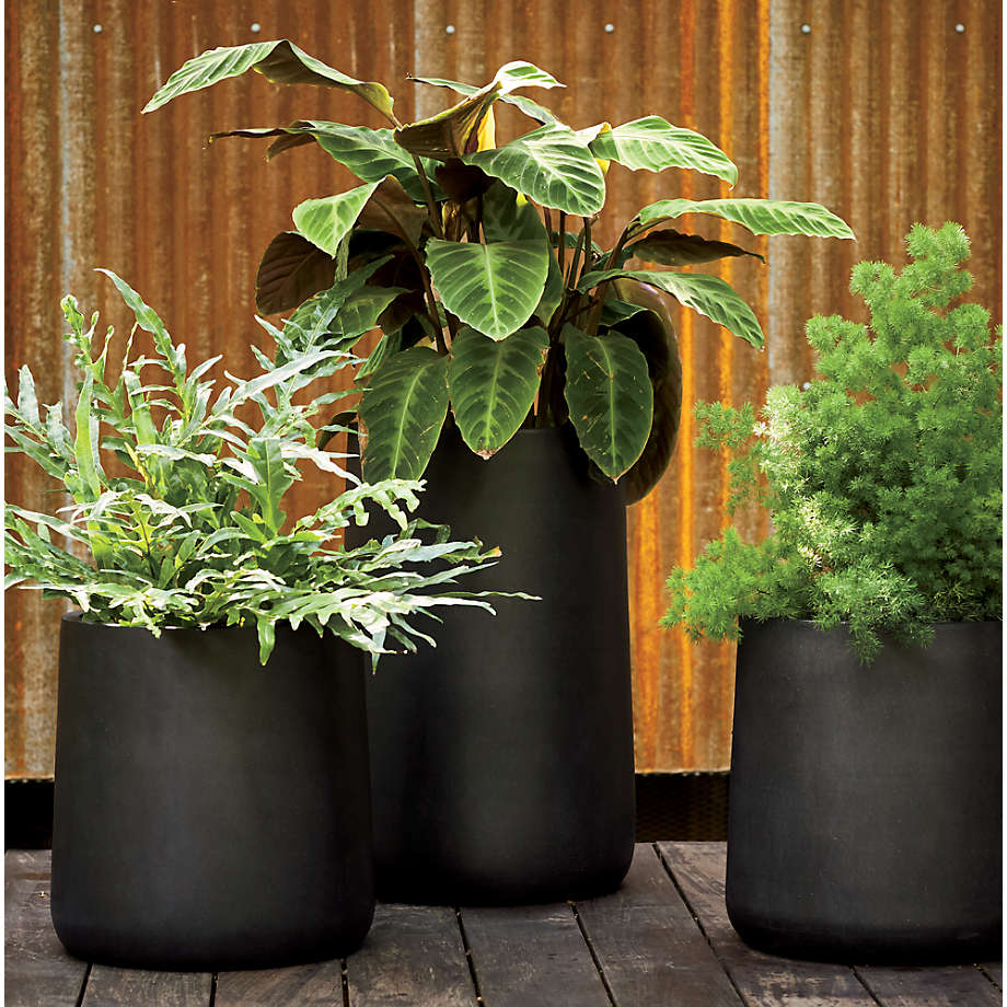 Saabira Fiberstone 15.5" Tall Planter thumbnail 5