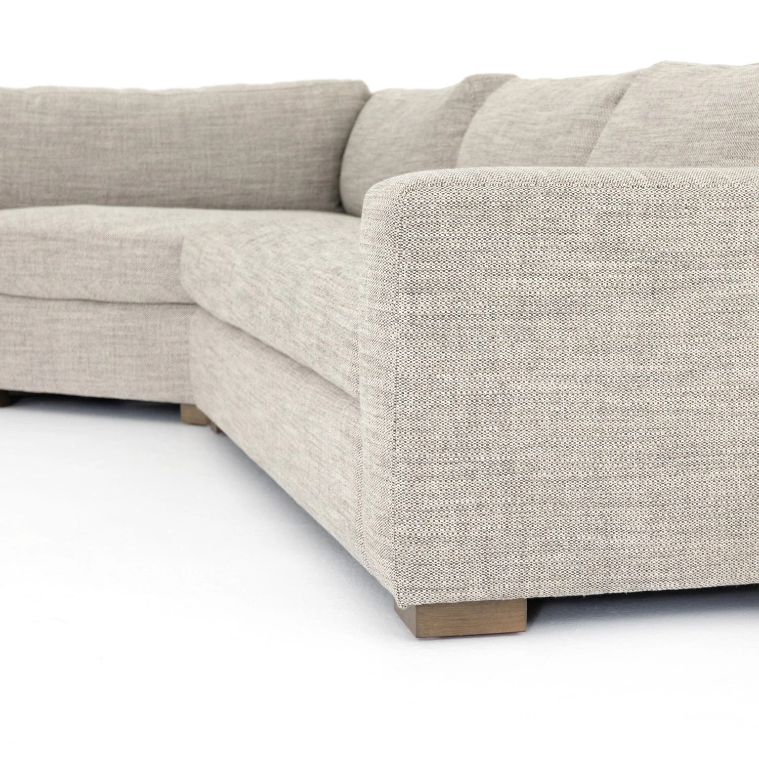 Braden 3 Piece Sectional thumbnail 6