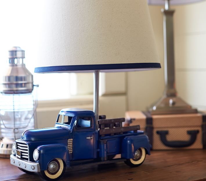 Truck Lamp thumbnail 2