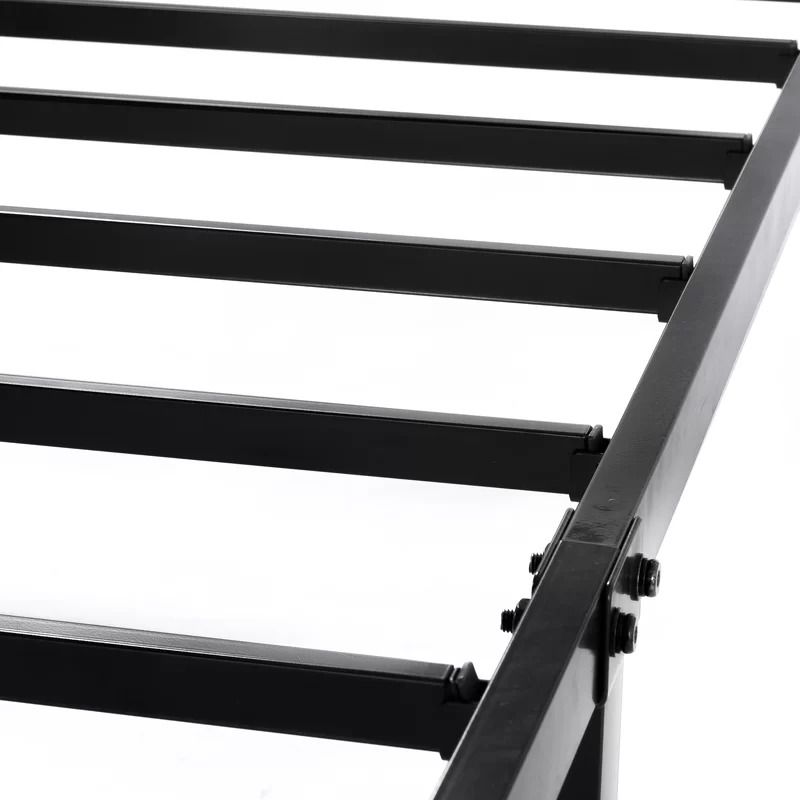 Mendez Bed queen beds thumbnail 4